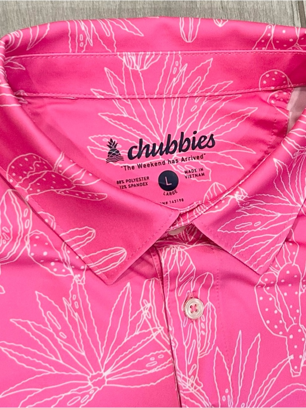 chubbies Men’s Sunset Succulent Ombre Polo - Pink to Orange - Size Large - Picture 4 of 5